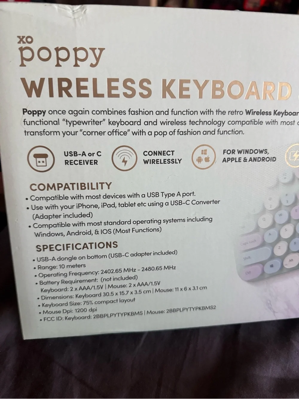 Poppy Pastel Wireless Keyboard & Mouse Set NWT Color is like a mint green